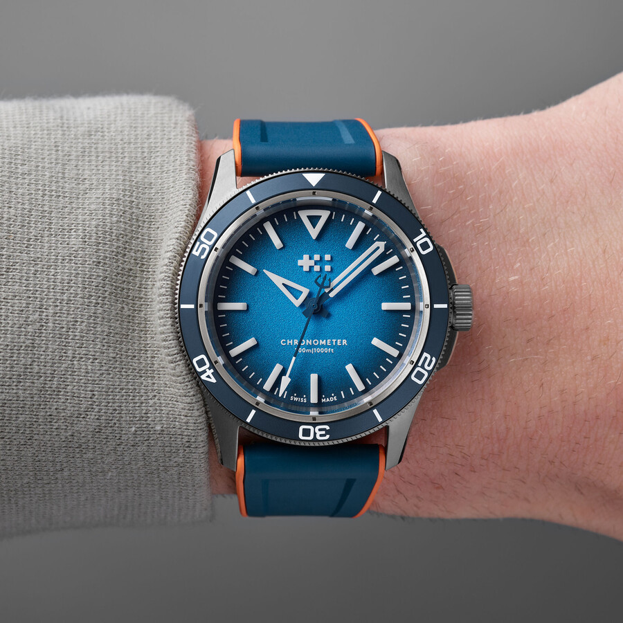 c60 trident lumière krzysztof warda